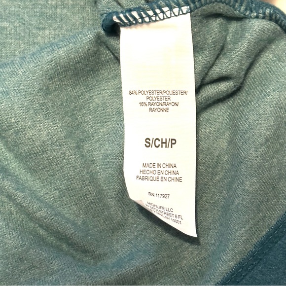 GAIAM Yoga Hoodie Sweatshirt Sweater Top Pullover Active Sport Athleisure - Picture 6 of 9